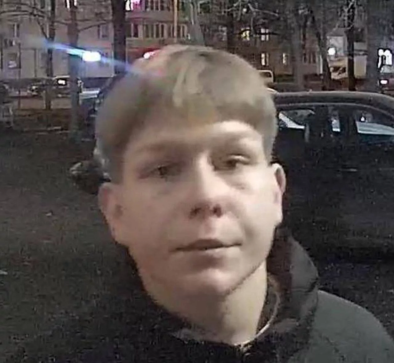 Подросток за вознаграждение 500$ нагадил под дверь Екатерины Мизулиной. Парня задержали