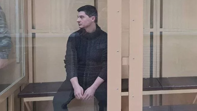 Жителя Курской области приговорили к 22 годам и штрафу в 400 тысяч рублей за госизмену, теракт и диверсию