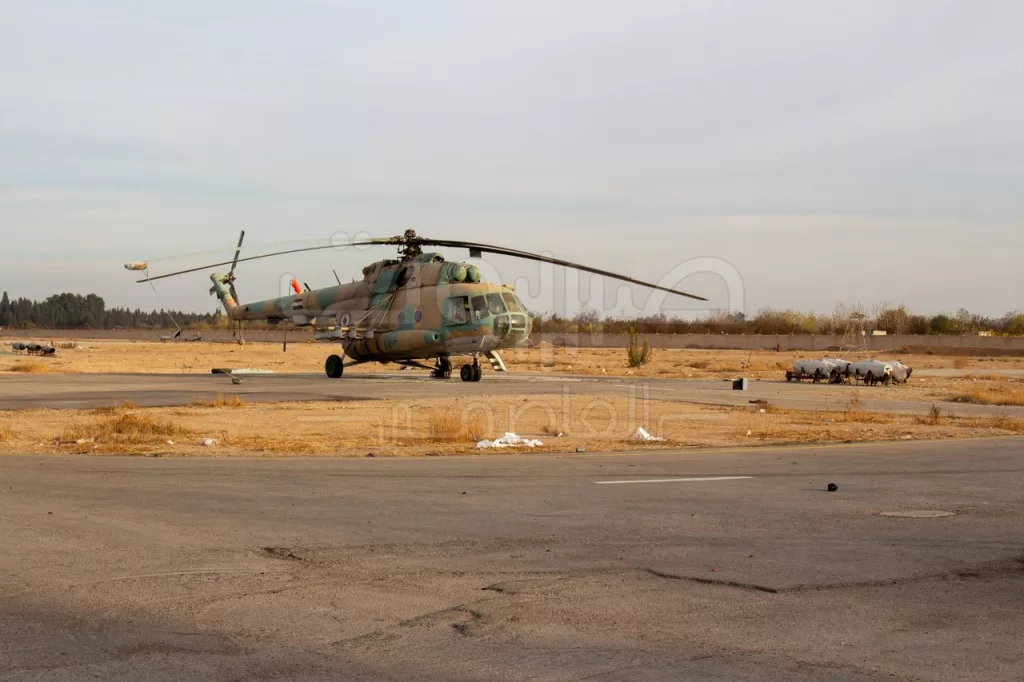 Похоже, что это единственный выживший сирийский Ми-17 на авиабазе Акраба в провинции Даръа