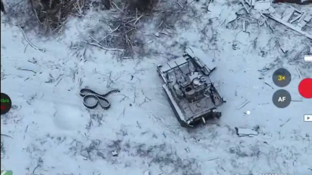 Сразу три повреждённых и брошенных БМП M2A2 Bradley ODS-SA ВСУ в районе села Новоивановка Суджанского района Курской области