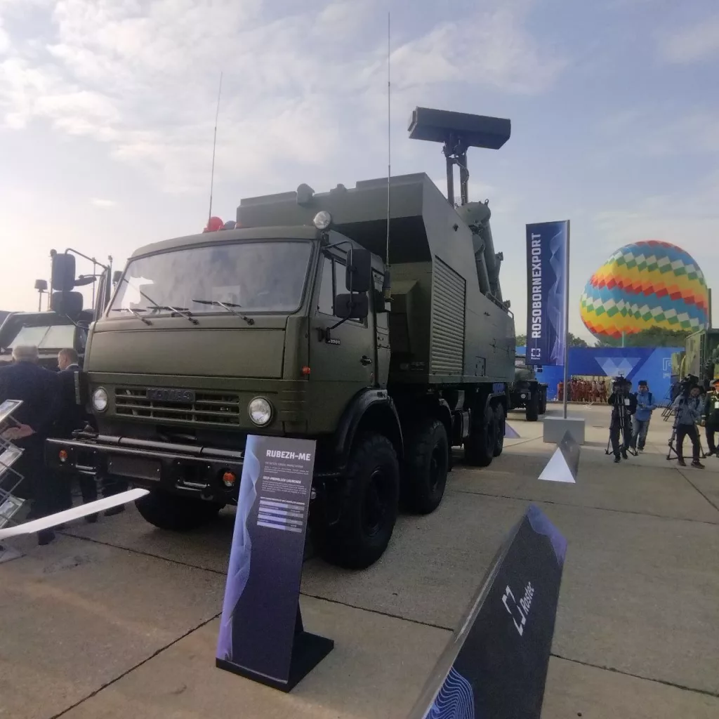 Береговой ракетный комплекс "Рубеж-МЭ" на выставке "Vietnam Defence Expo 2024" в Ханое
