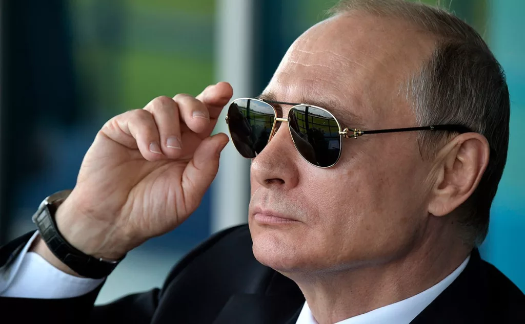 Путин - самый популярный иностранный политик в Греции