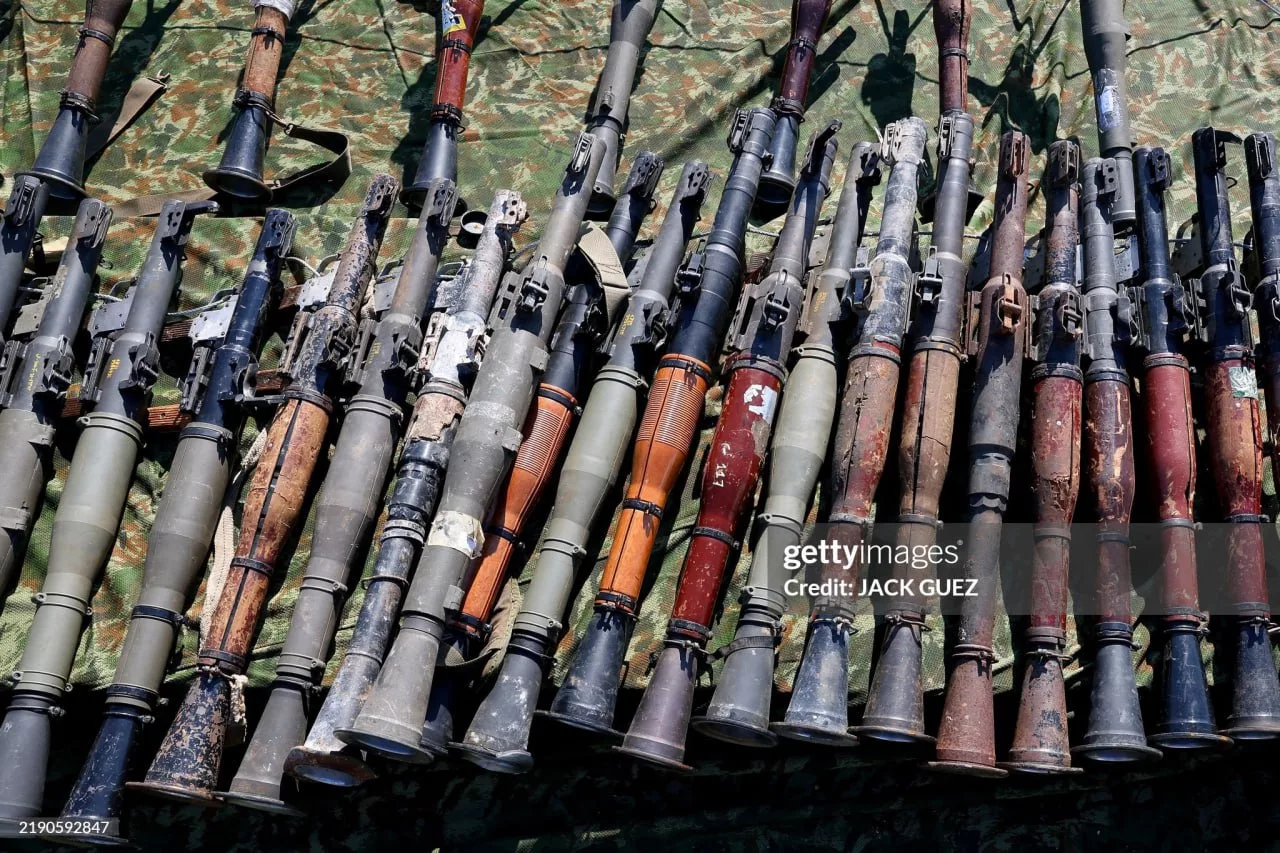 Выставка трофейной техники и вооружения захваченного Армией обороны Израиля в ходе боёв с вооружённым крылом «Хезболлы» на юге Ливана. Часть 2