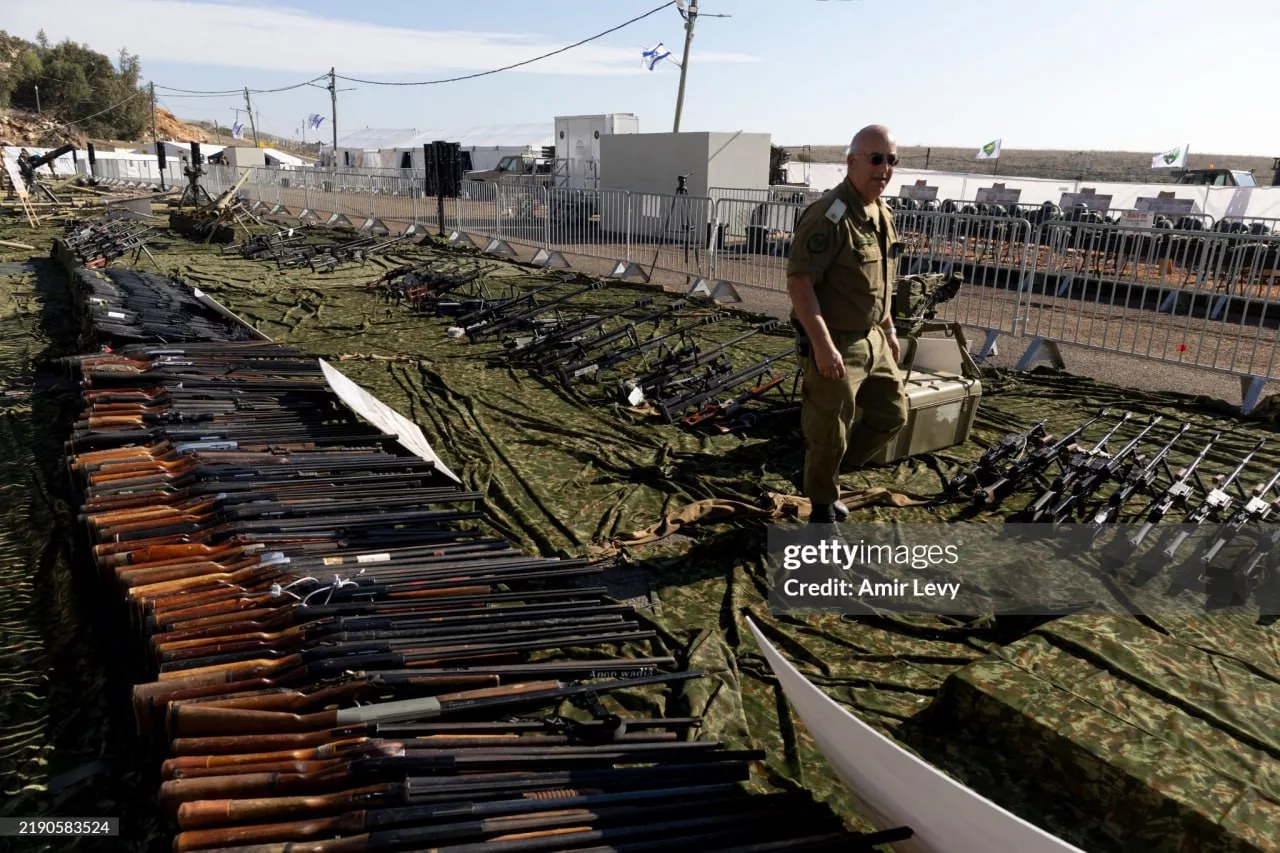 Выставка трофейной техники и вооружения захваченного Армией обороны Израиля в ходе боёв с вооружённым крылом «Хезболлы» на юге Ливана. Часть 2