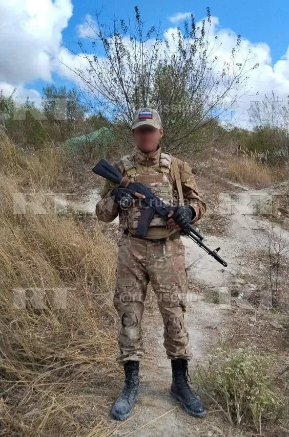 Российский боец выжил, прикрываясь телом убитого солдата от миномётного обстрела