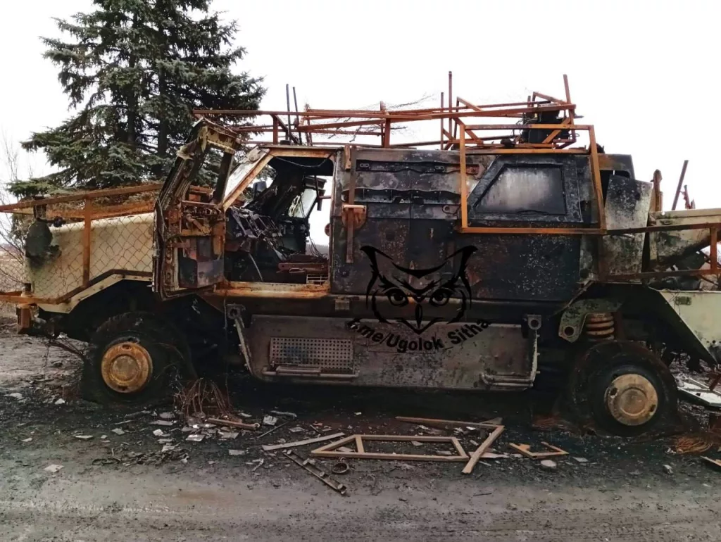 Уничтоженный очередной немецкий бронеавтомобиль ATF Dingo 2  ВСУ в районе села Веселый Гай на Покровском направлении. Январь 2025 года