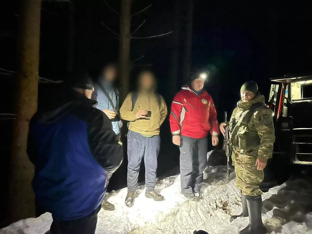 Двое харьковчан пытались сбежать в Румынию, но не срослось