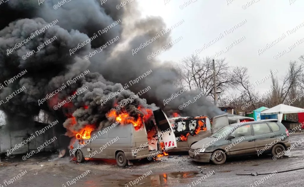 Удар FPV-дрона по объекту технического обеспечения ВСУ в Родинском: уничтожение техники и личного состава