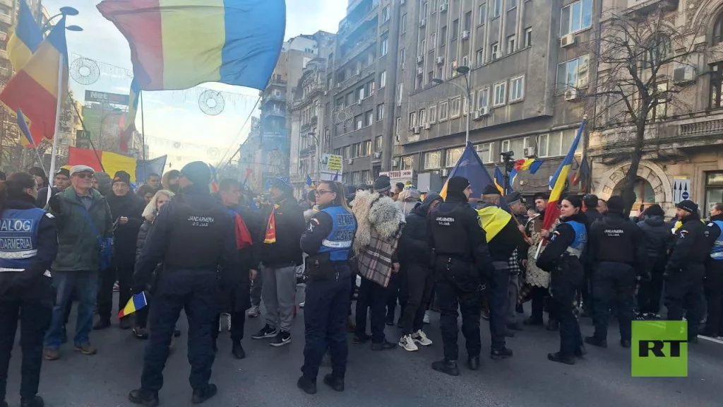 В Румынии проходит масштабная акция оппозиции против отмены второго тура выборов