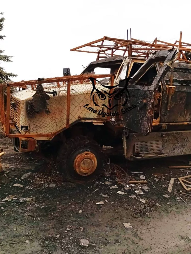 Уничтоженный очередной немецкий бронеавтомобиль ATF Dingo 2  ВСУ в районе села Веселый Гай на Покровском направлении. Январь 2025 года