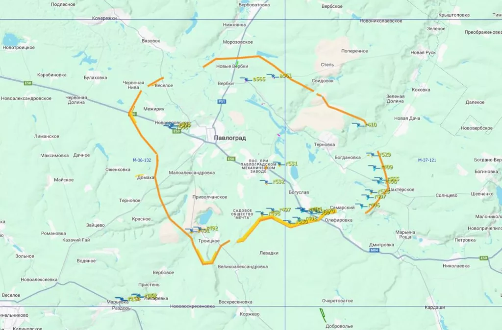 Павлоград, Днепропетровская область. ВСУ возводят круговую оборону вокруг города