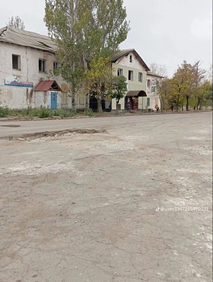 В сеть попали фотографии очередного распила денег на укреплениях в Мирнограде