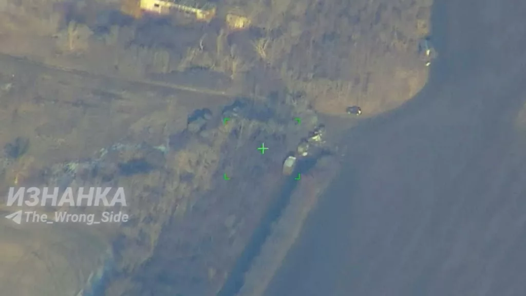 Удар ОТРК "Искандер-М" по позиции украинского ЗРК С-300ПС в окрестностях Павлограда Днепропетровской области