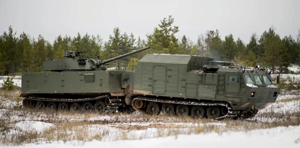 Вчера на улицах Перми в ДТП попало редкое 120-мм САО «Магнолия», съехавшее на повороте с трала в забор