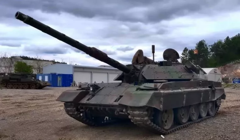 Словенский танк М-55S - немного доработанный Т-55