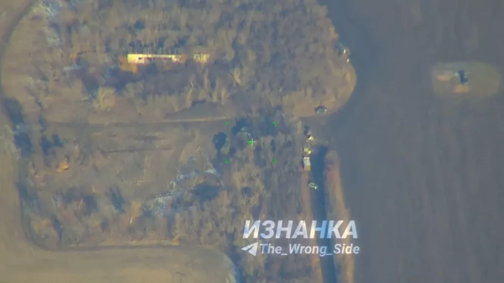Удар ОТРК "Искандер-М" по позиции украинского ЗРК С-300ПС в окрестностях Павлограда Днепропетровской области