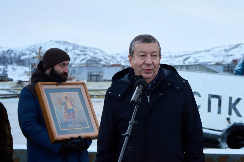 Новейшая атомная подводная лодка «Архангельск» прибыла в пункт постоянного базирования на Северном флоте