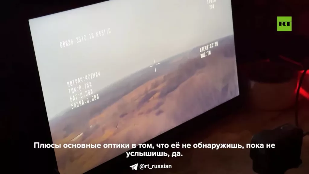 Подготовка и работа FPV-дронов на оптоволокне добровольческого отряда спецназначения «Анвар» по противнику в Курской области