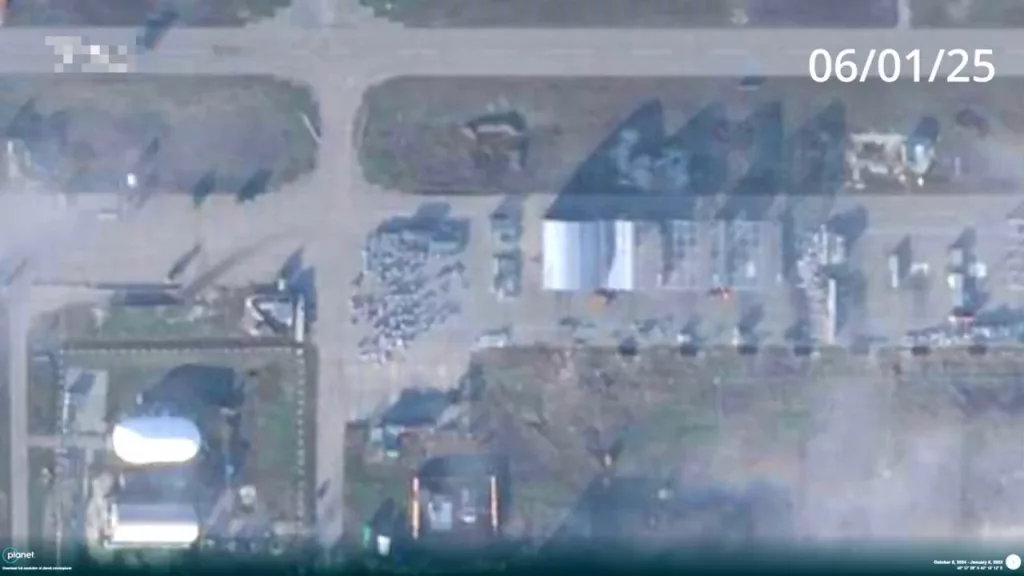 Всего за три месяца на авиабазе Миллерово в Ростовской области возникли защитные ангары для авиации