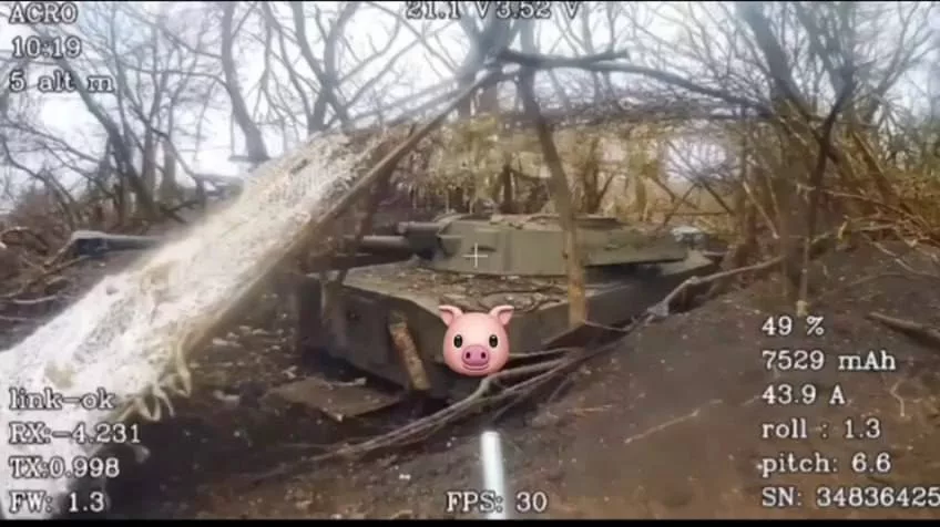 Еще одна подборка кадров с поражением FPV-дронами на оптоволокне различной техники ВСУ в Курской области