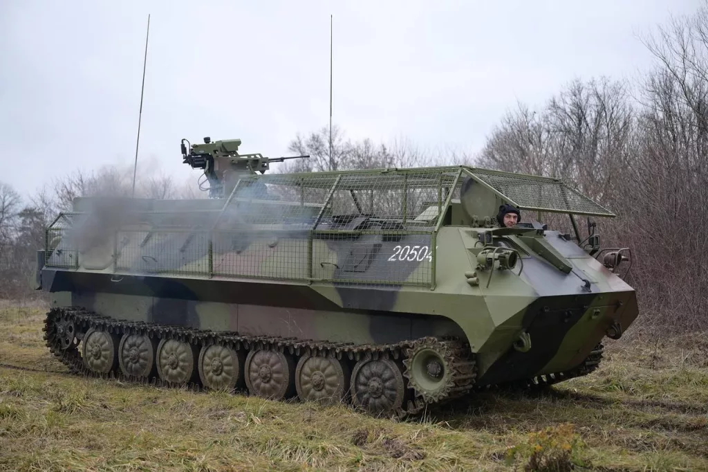 23-й самоходно-артиллерийский дивизион Вооружённых сил Сербии на вооружении которого состоят модернизированные 122-мм самоходные гаубицы 2С1 М21 «Гвоздика» и командно-штабные машины КОТ1 B2