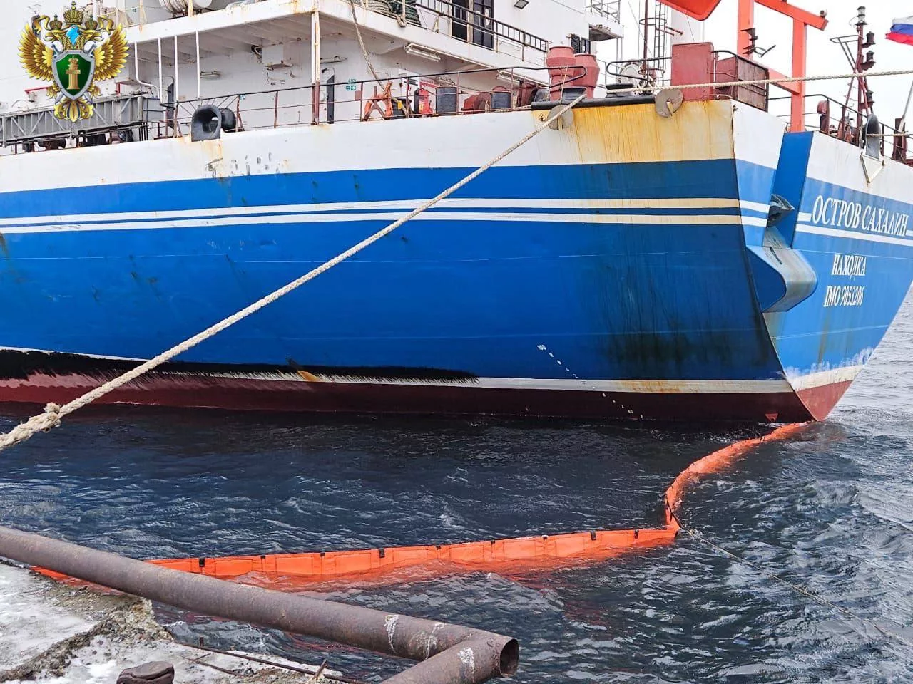 В Петропавловске-Камчатском произошел разлив мазута