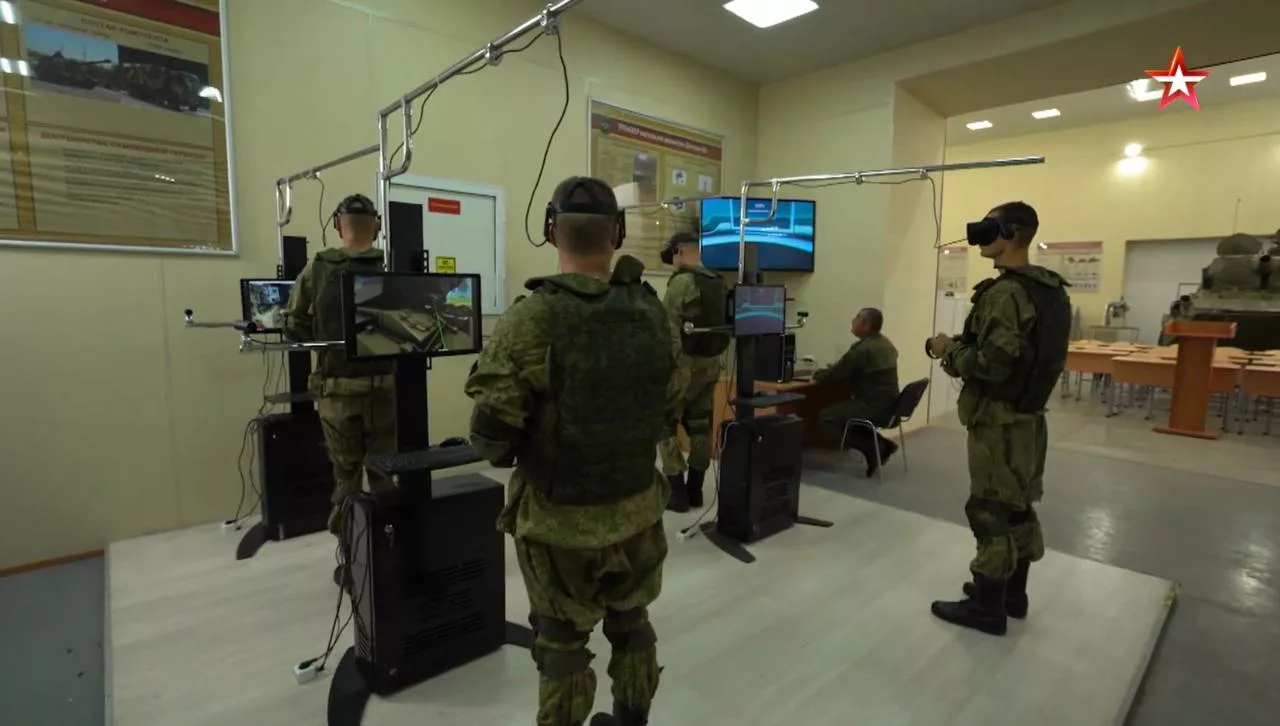 Кадры учебного процесса в Михайловской военной артиллерийской академии из д/с «Военное образование. С учётом боевого опыта»