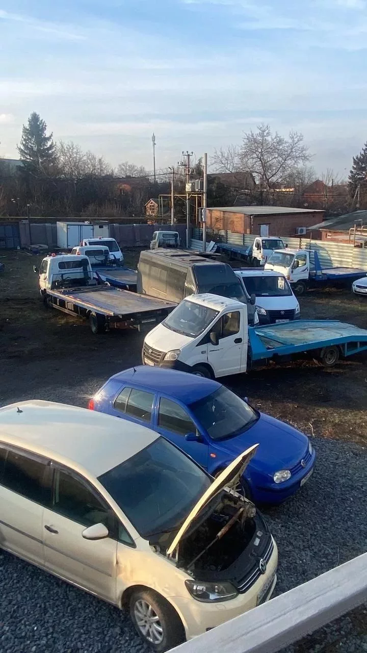 Банда мошенников напала на волонтёра СВО и захватила его машину в Ростове-на-Дону