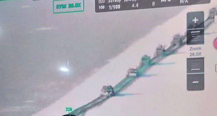 Судя по тому, что в атаку брошена третья колонна боевой техники, план ВСУ подтверждается - отбить утраченные позиции и вернуть прежний уровень территориального контроля