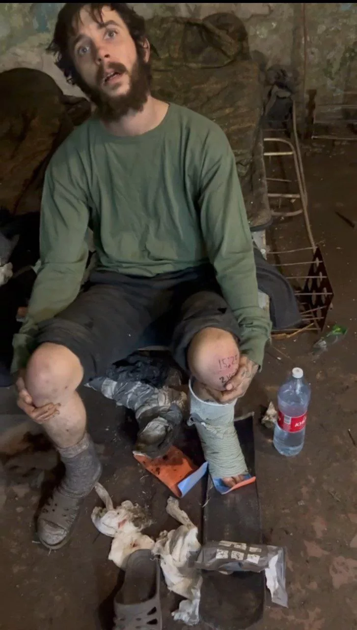 Перед новым годом 1-я Славянская бригада (отряд Шторм) взяла в плен англичанина, ранее служившего 2 года в Афганистане