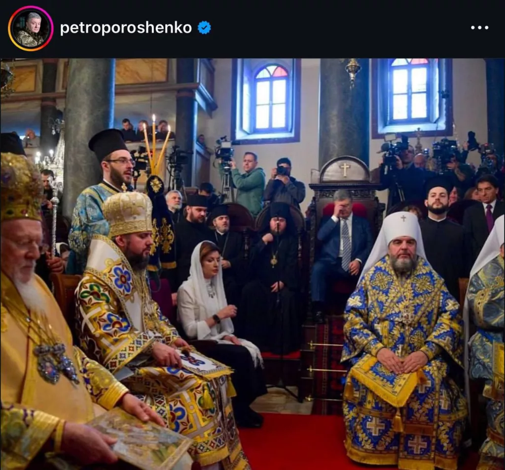 Да, скромность — не самая яркая черта Порошенко
