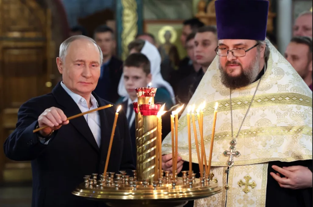 Владимир Путин поздравил православных христиан, всех граждан России, празднующих Рождество Христово