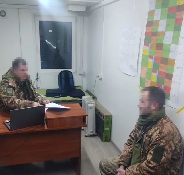 Один человек погиб, ещё четверо пострадали при обстреле ВСУ заправки в Новой Каховке