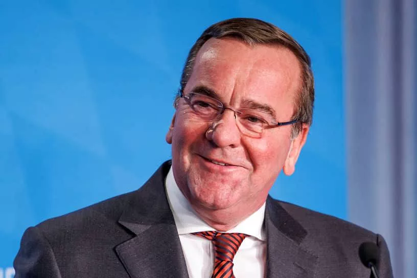 Министр обороны Германии Писториус прибыл на переговоры в Киев с необъявленным визитом, передает агентство DPA