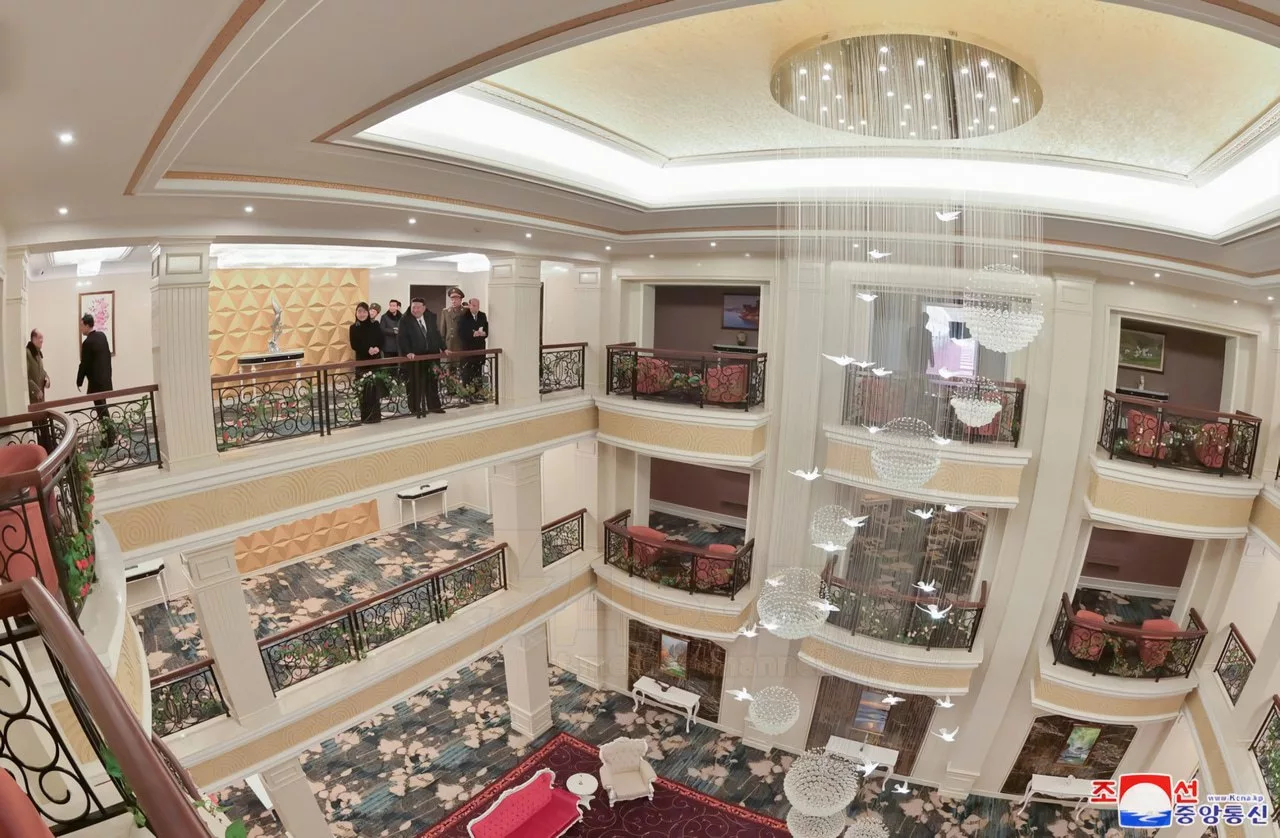 Отдых с видом на полигон для баллистических ракет