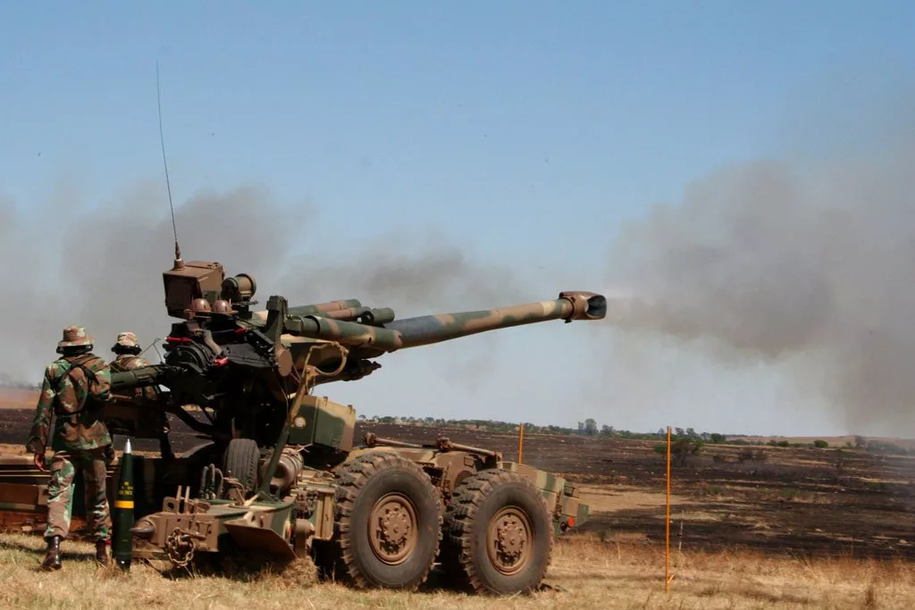 В свете обсуждения сербских 155-мм самоходных артиллерийских установок NORA B-52 многие читатели задаются вопросом, почему мы не рассматриваем возможность покупки артиллерийской техники у наших союзников?