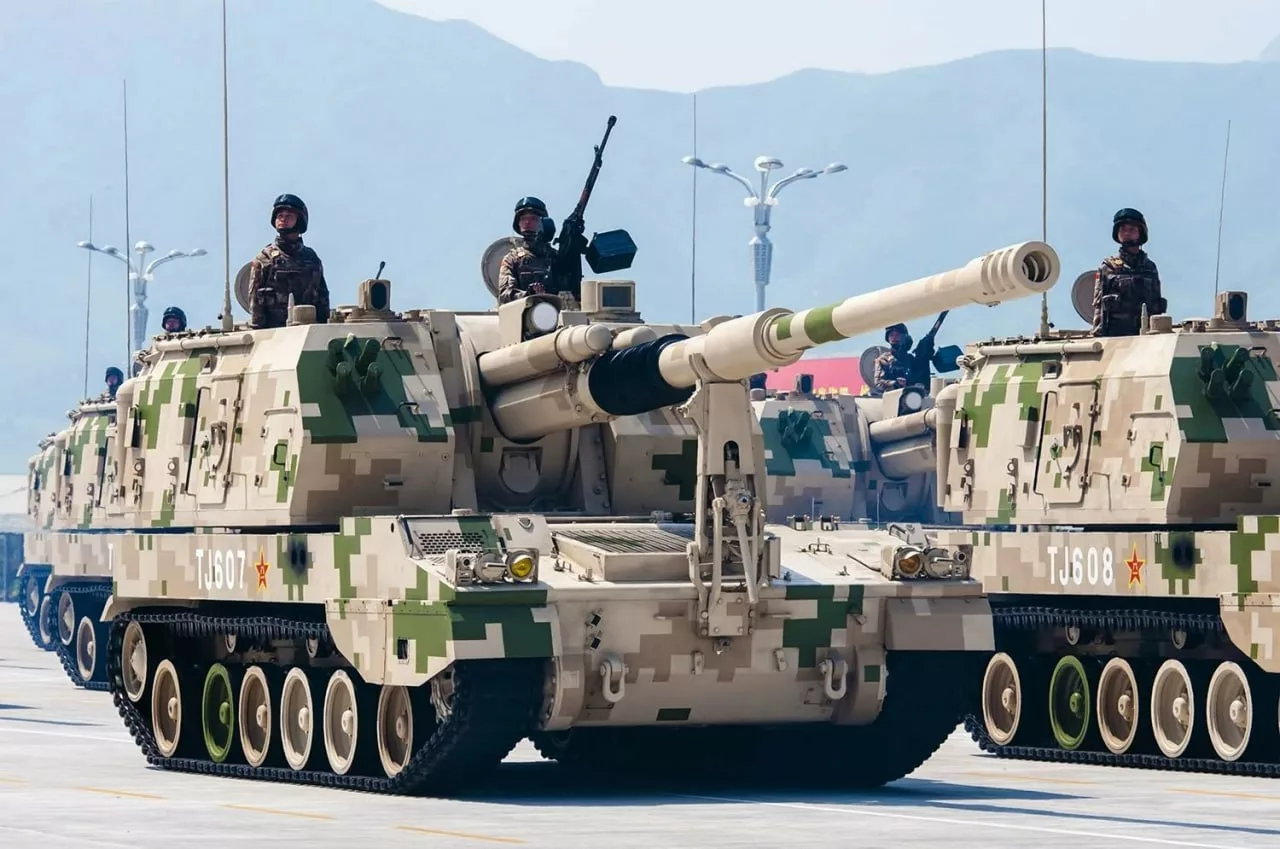 В свете обсуждения сербских 155-мм самоходных артиллерийских установок NORA B-52 многие читатели задаются вопросом, почему мы не рассматриваем возможность покупки артиллерийской техники у наших союзников?