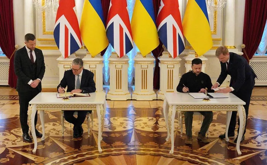 Лондон и Киев подписали договор о «столетнем партнёрстве»