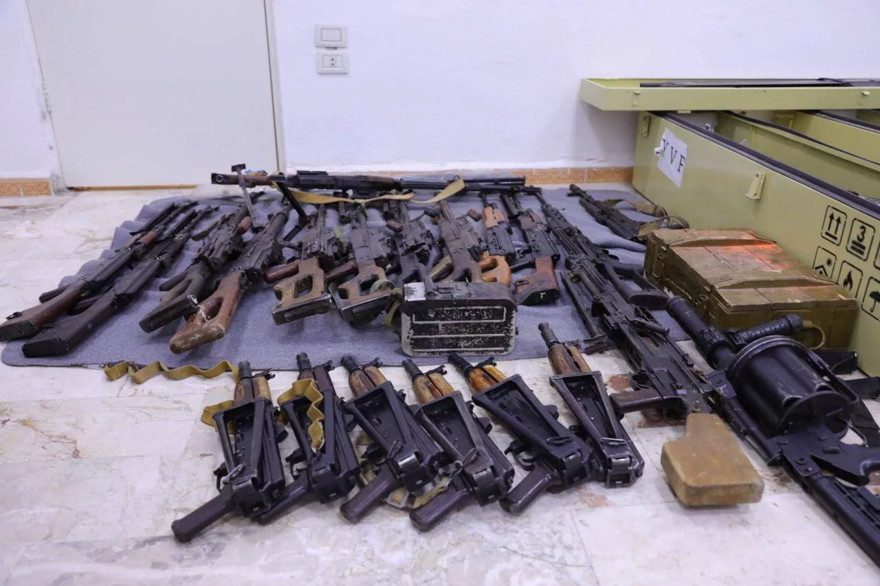 Ресурсы ХТШ хвастаются услугой, которую они оказали Израилю. В Тартусе им удалось перехватить груз с оружием, который должен был уйти ливанской "Хезболле"