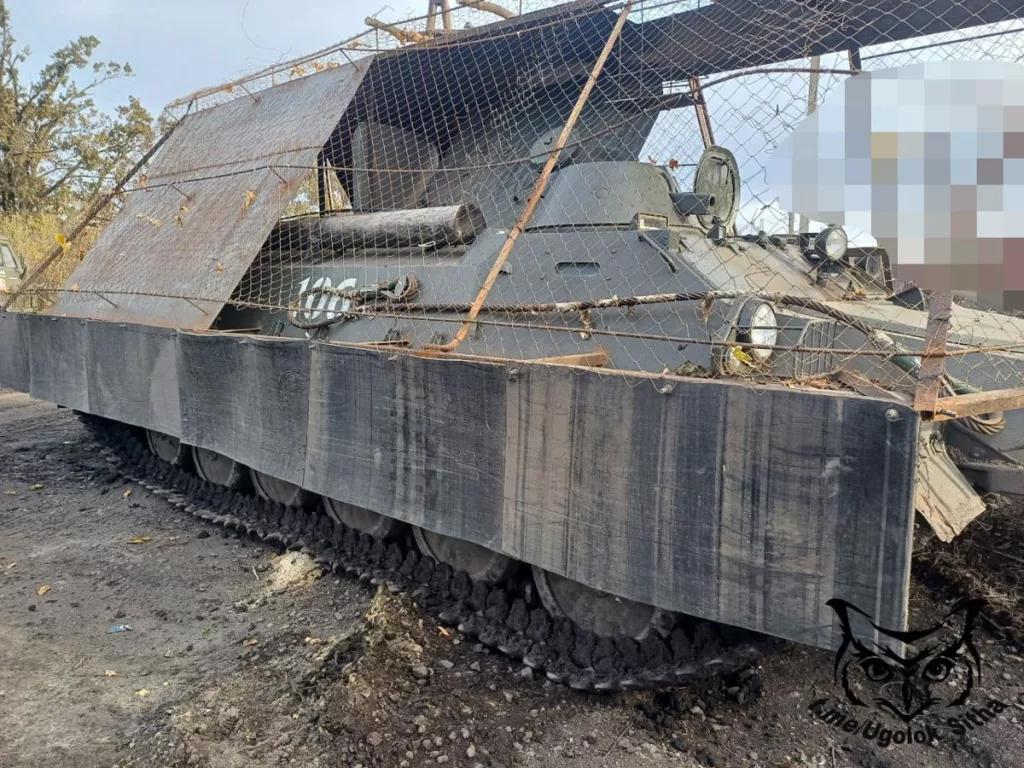 Подборка разнообразных "царь-мангалов" на российских танках и МТ-ЛБ