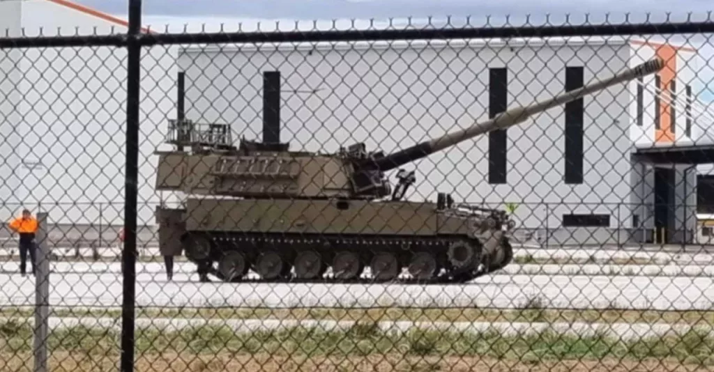 Австралия получила свою первую самоходную артиллерийскую установку AS9 Huntsman, разработанную на базе южнокорейской САУ K9 Thunder