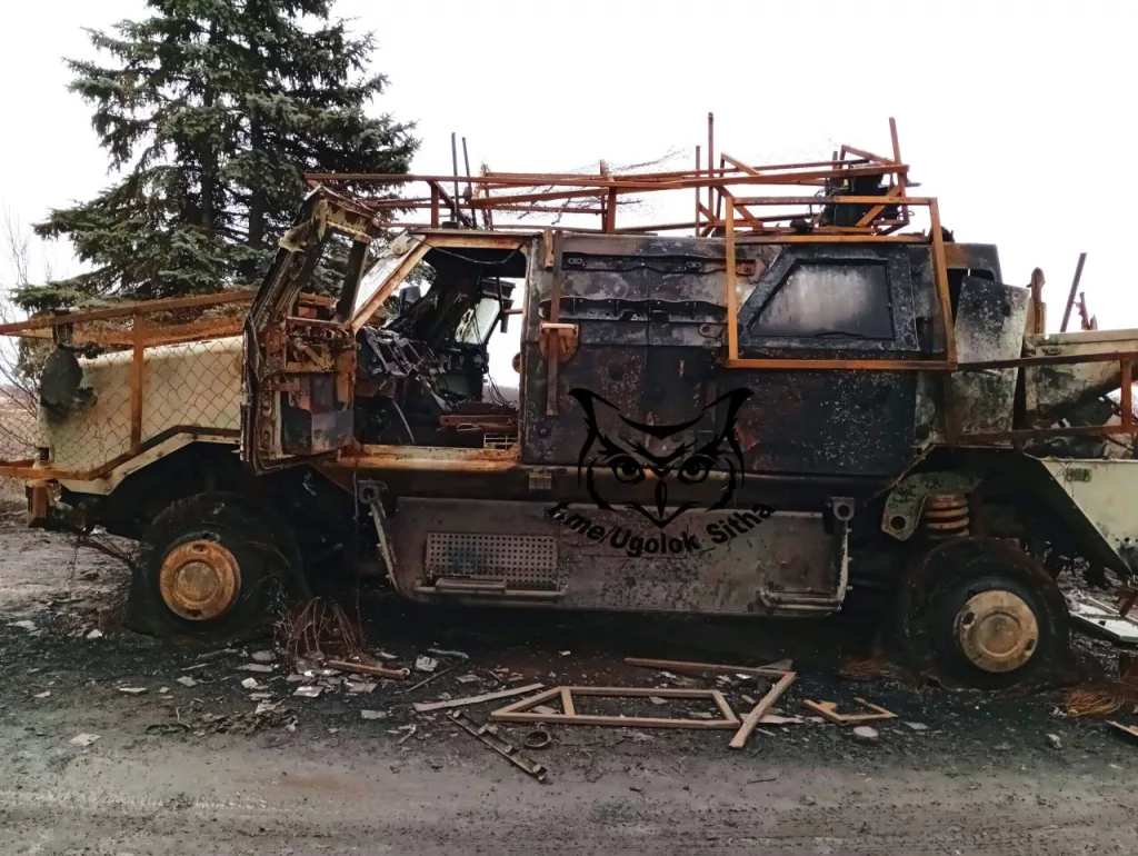 Уничтоженный немецкий бронеавтомобиль ATF Dingo 2 возле н.п. Веселый Гай, Донецкая область. Зима 2025