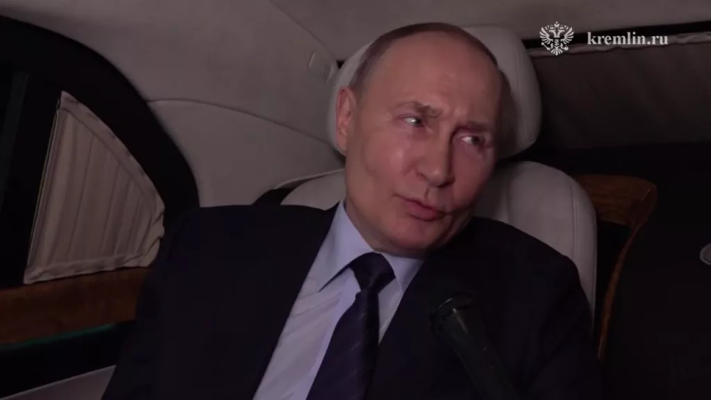 Владимир Путин констатировал невозможность проведения переговоров с Владимиром Зеленским без отмены его указа об их запрете