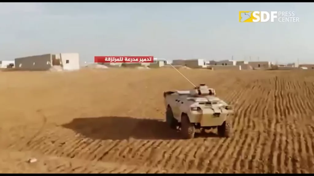 Кадры из СДС продолжают знакомит турок и их ручных боевиков СНА с использованием FPV-дронов