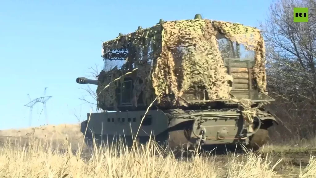 152-мм самоходная гаубица 2С19 «Мста-С» группировки войск «Восток» на Южно-Донецком направлении