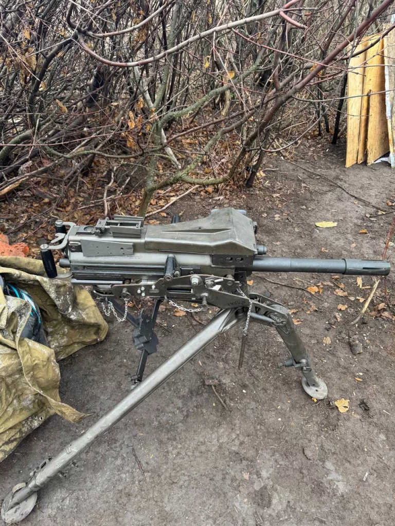 А это уже обычные трофеи, захваченные штурмовиками 5 отдельной гвардейской танковой бригады ВС РФ в Великой Новоселке