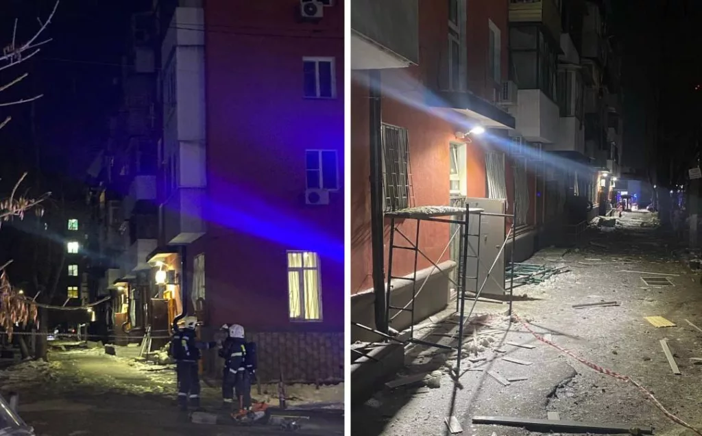 ВСУ атаковали этой ночью четыре региона РФ. Под удар попали десятки жилых домов. Российская ПВО сбила 36 украинских БПЛА: 18 – над Ростовской обл; 11 – над Волгоградской; 5 – над Белгородской и 2 – над Краснодарским краем