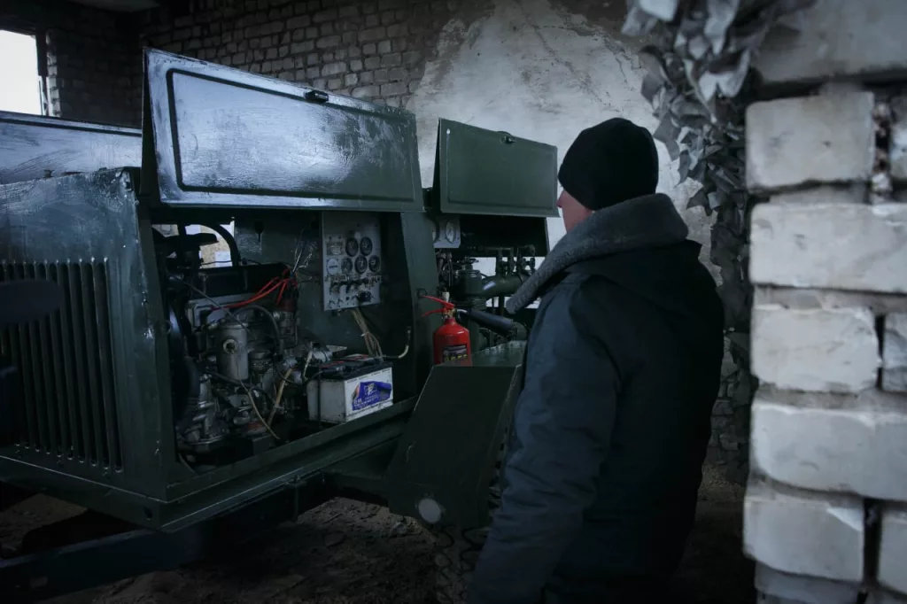 Полный бак: как заправляют военную технику в боевых условиях