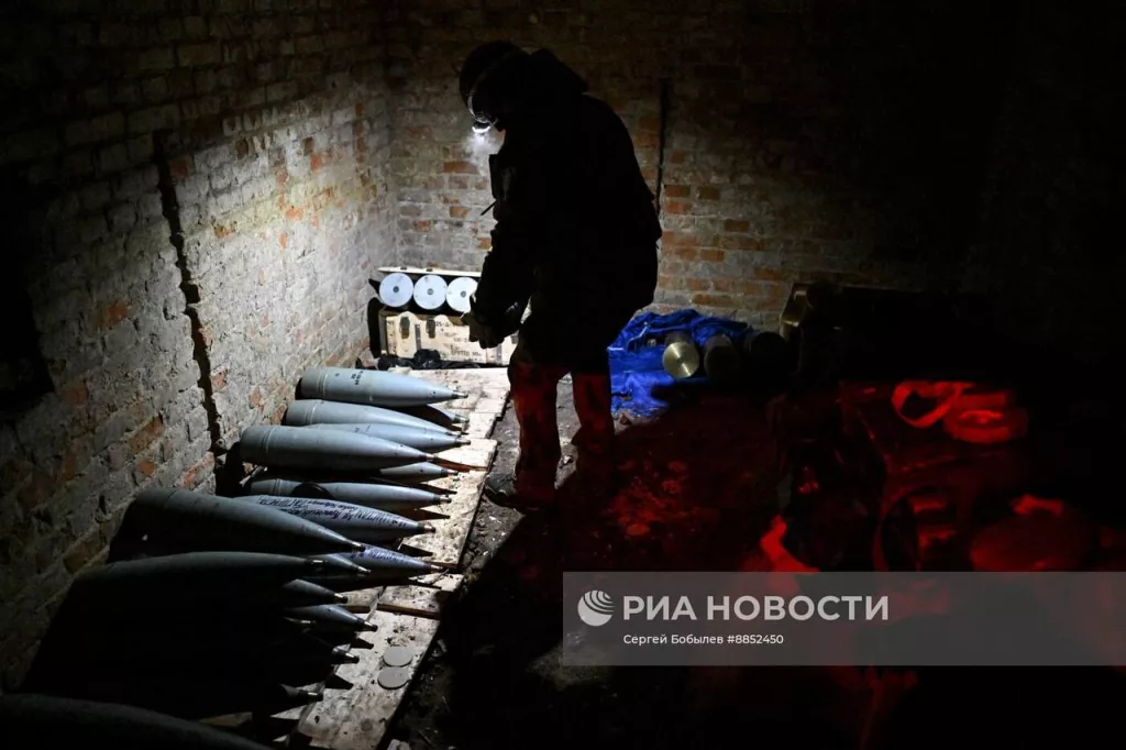 Боевая работа расчёта 152-мм пушки-гаубицы Д-20 сводной артиллерийской группы «Пресса» спецназа «Ахмат» в Курской области