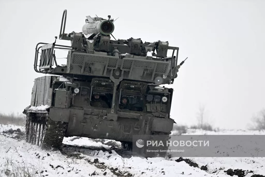 Боевое дежурство расчёта ЗРК 9К317 «Бук-М2» Центрального военного округа в ДНР